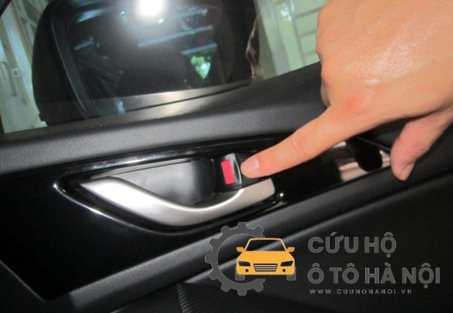 Giải Pháp Mở Khóa Mà Không Làm Hỏng Xe