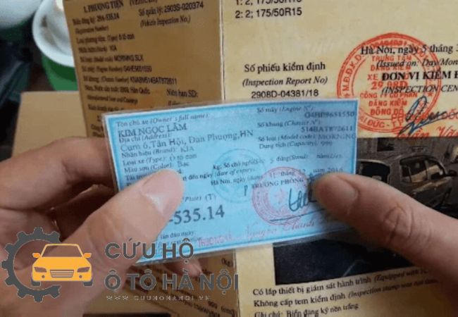 Cần chuẩn bị đầy đủ các loại giấy tờ để thủ tục bán xe ô tô cũ diễn ra suôn sẻ