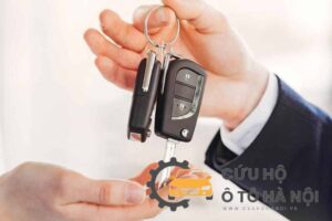 So Sánh Mở Khóa Xe - Ưu Thế Khi Gọi Dịch Vụ