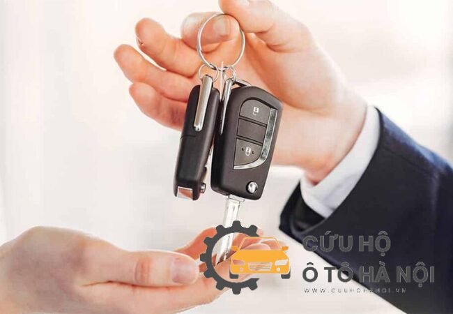 So Sánh Mở Khóa Xe - Ưu Thế Khi Gọi Dịch Vụ