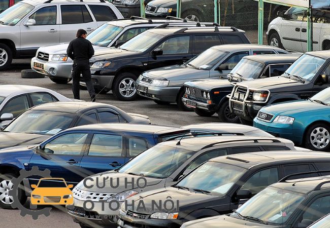 Tham khảo nhiều nguồn để tự ước lượng bảng giá thu mua xe ô tô cũ cho mình