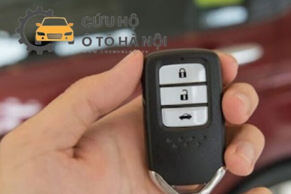 Yếu Tố Quyết Định Chi Phí Mở Khóa Xe Ô Tô