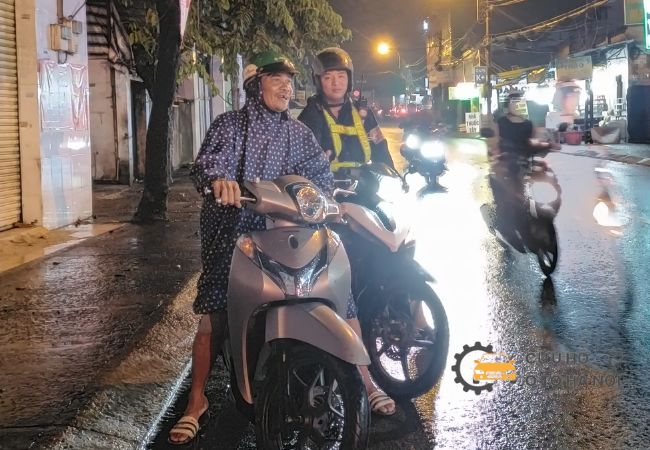 Cứu hộ tiếp xăng tận nơi Cầu Giấy, Nguyễn Trãi, Thanh Xuân, Hà Nội Cứu hộ tiếp xăng tận nơi Cầu Giấy, Nguyễn Trãi, Thanh Xuân, Hà Nội