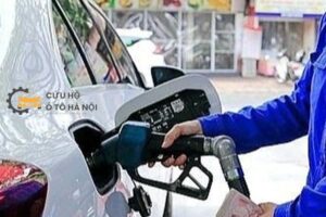 Tiếp xăng cho ô tô xe máy, xe tải và xe bán tải tận nơi
